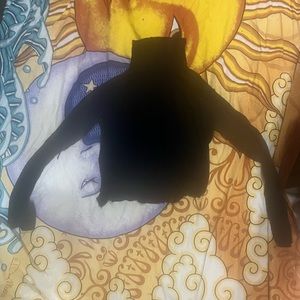 Woman’s Black turtle back